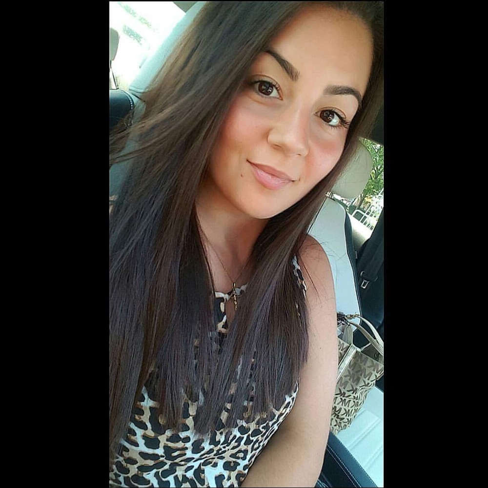 Meet your Posher, Stephanie